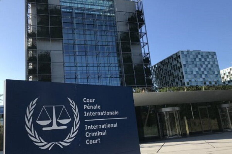 Trump Imposes Sanctions on ICC Officials