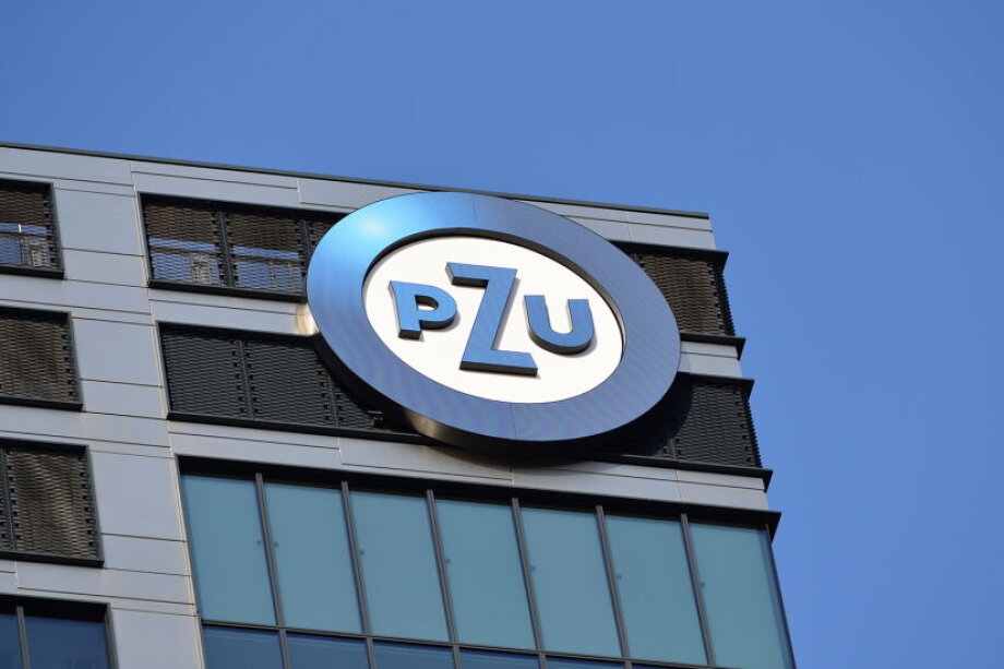 PZU and PZU Życie Diverge on Bonus Payments Amid Audit Controversy