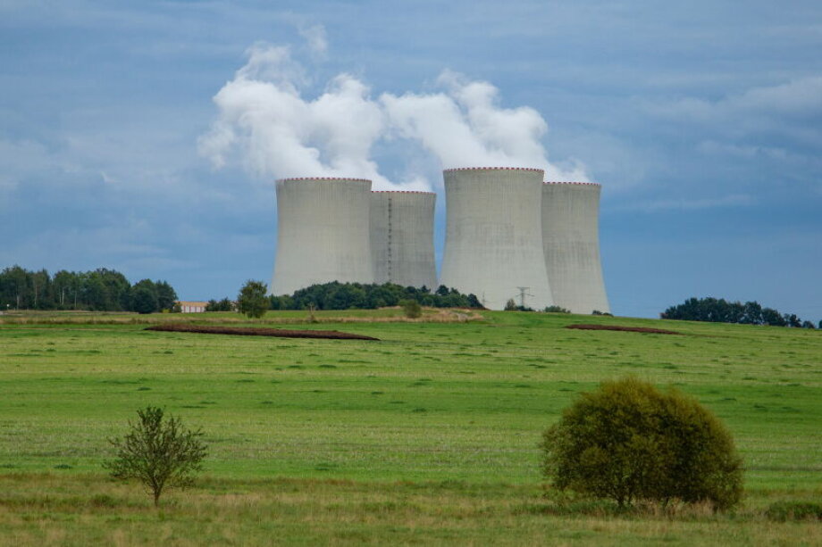 Ministry begins nuclear talks