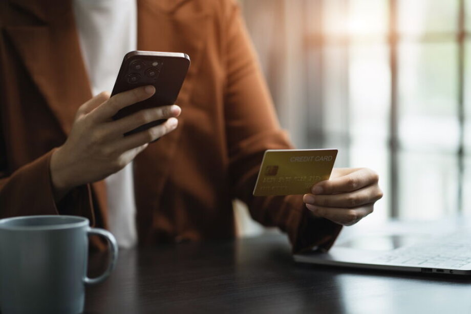 Banks face AI hesitancy