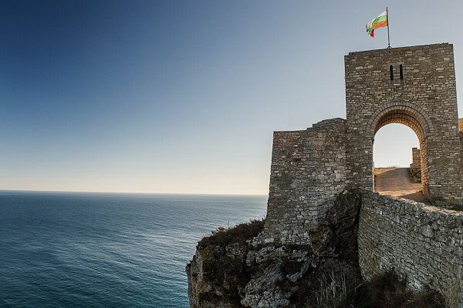 Polish Tourists Face Price Shift and Changing Travel Trends to Bulgaria
