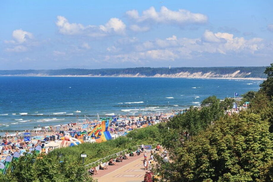 Poles Book Holidays at the Last Minute
