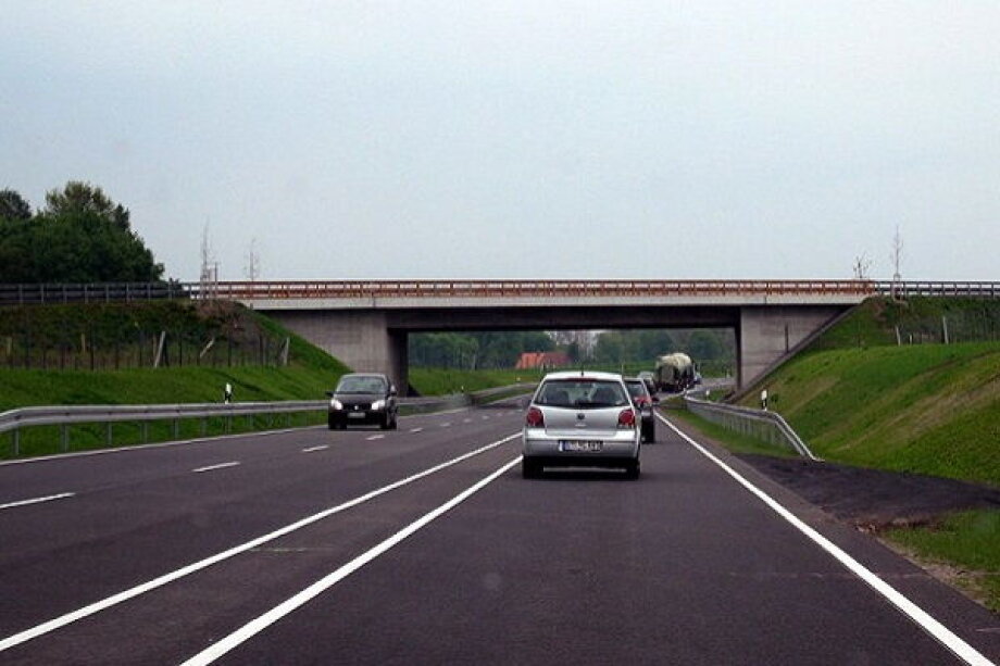 Poland Plans 330 km of New Roads in 2025 Worth PLN 13.5 Bn