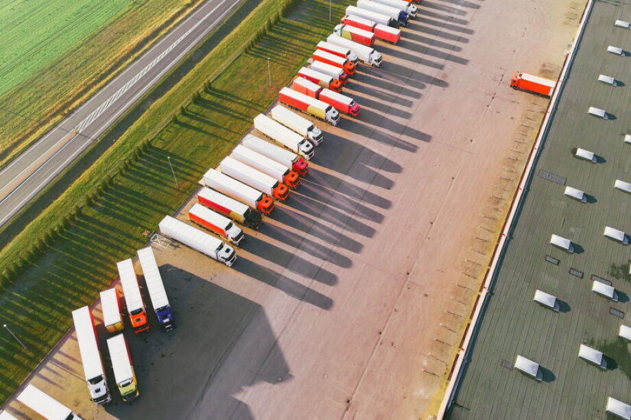 Logistics sector slows down