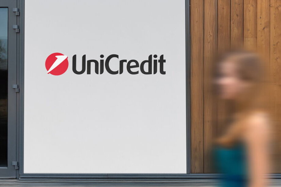 UniCredit eyes Commerzbank stake