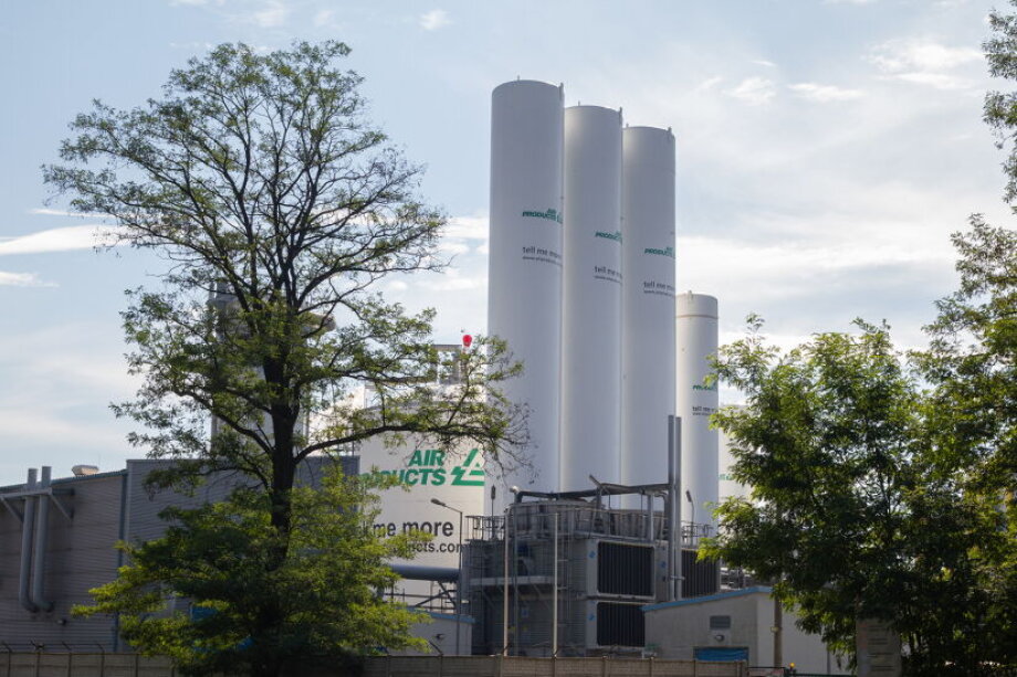 Azoty ends Hyundai contract