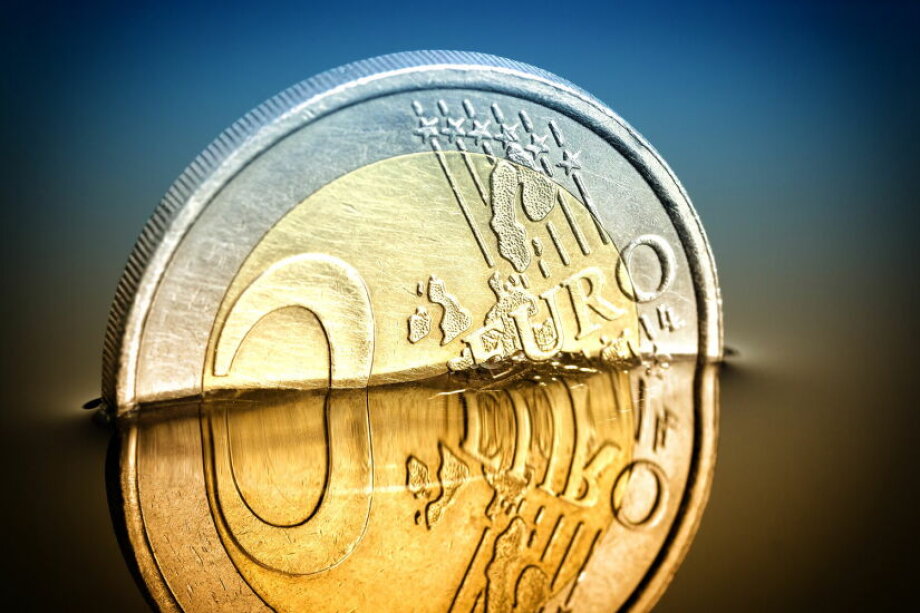 Eurozone growth stays weak
