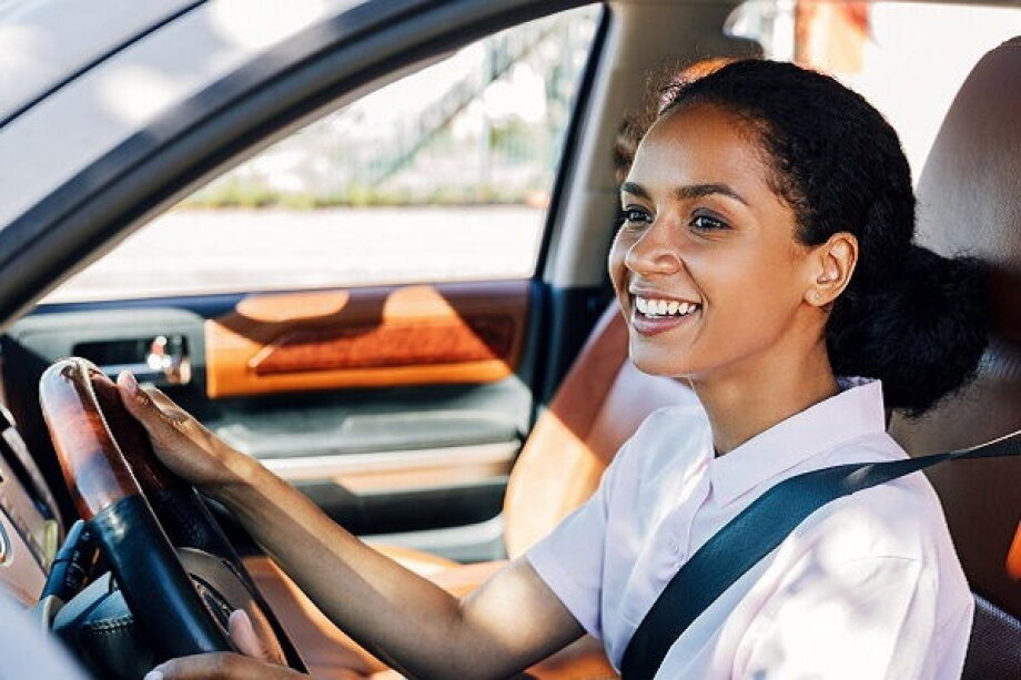 Motoring Speeds Into SDV Era: Software Becomes the New Engine