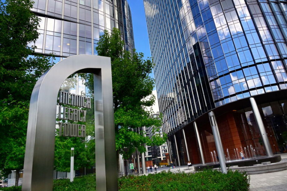 Mennica secures Legacy Tower