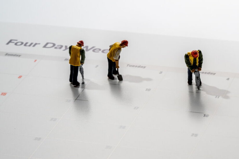 Poland tests shorter workweek