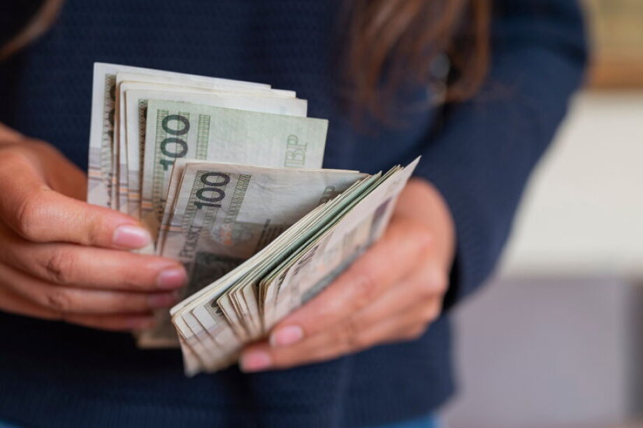 Inflation steady at 2.9%