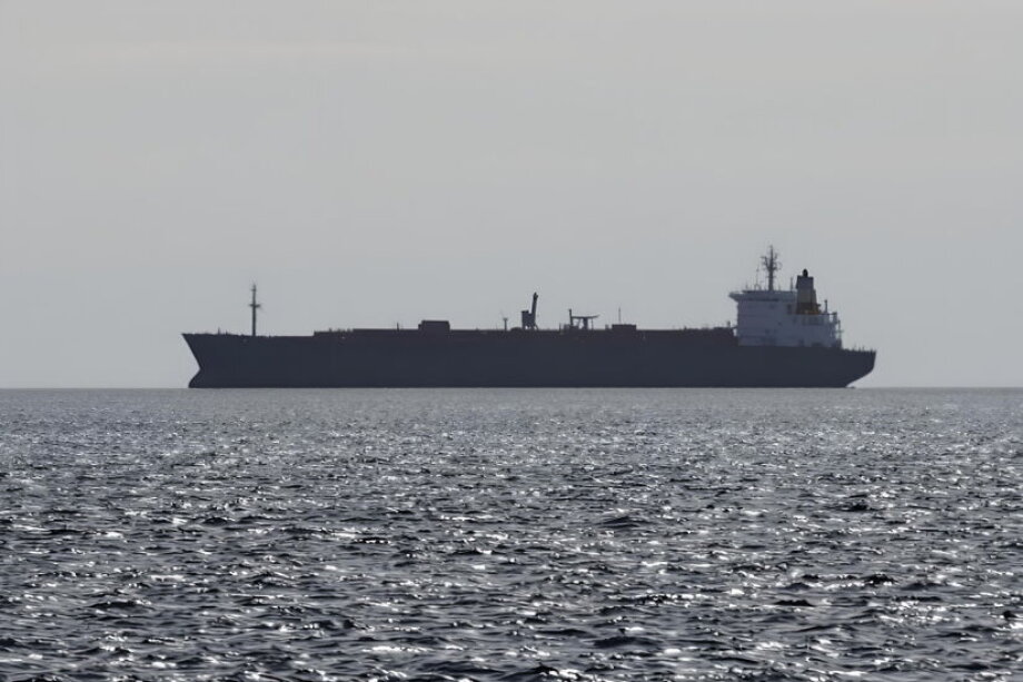 Russian fuel exports slump