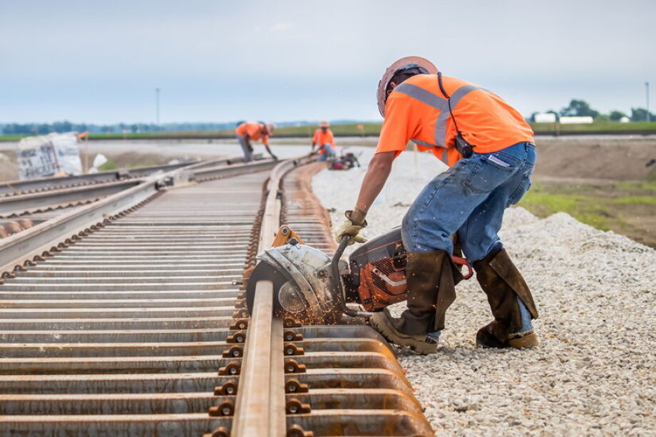 Mirbud and Torpol secure major railway bid