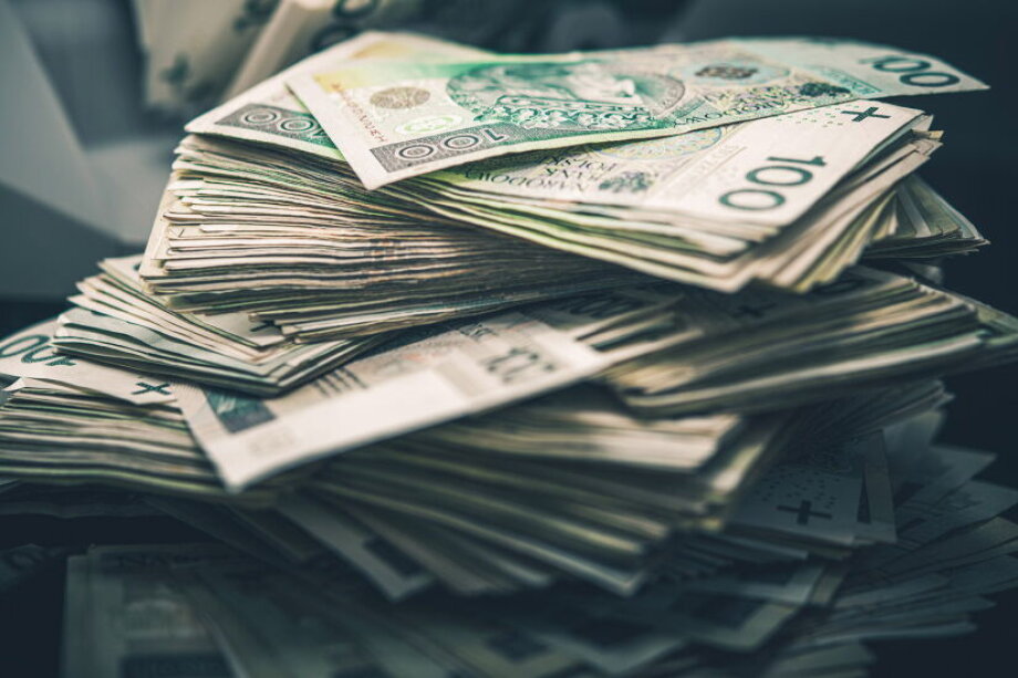 Strong złoty, real test