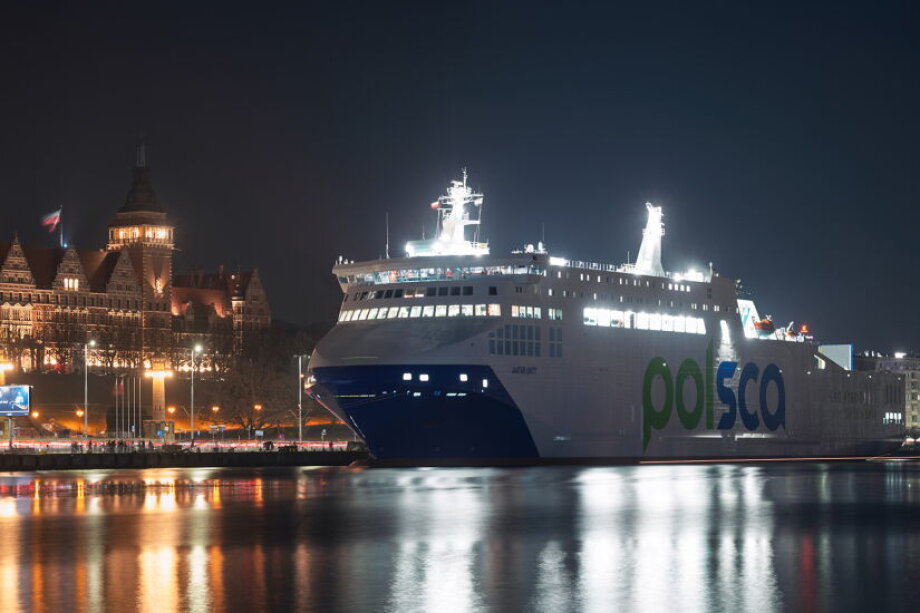 Polish ferries unite