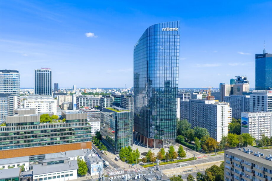 Mennica Towers Refinanced at €160 Million