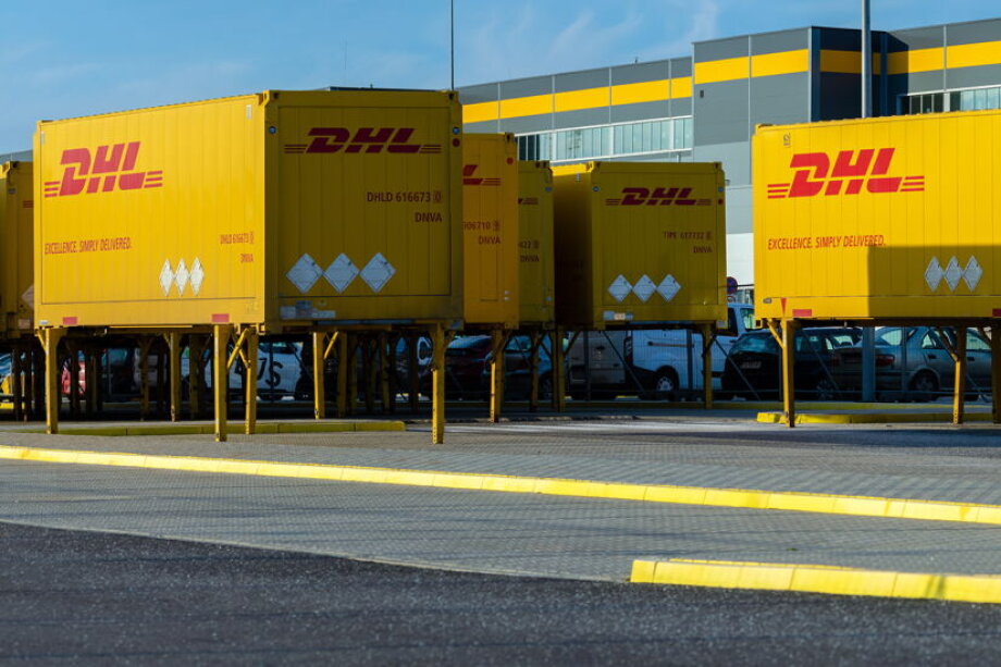 DHL launches heavy freight express
