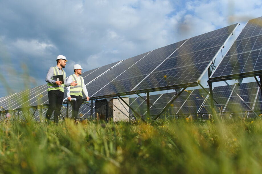 Energy funds return
