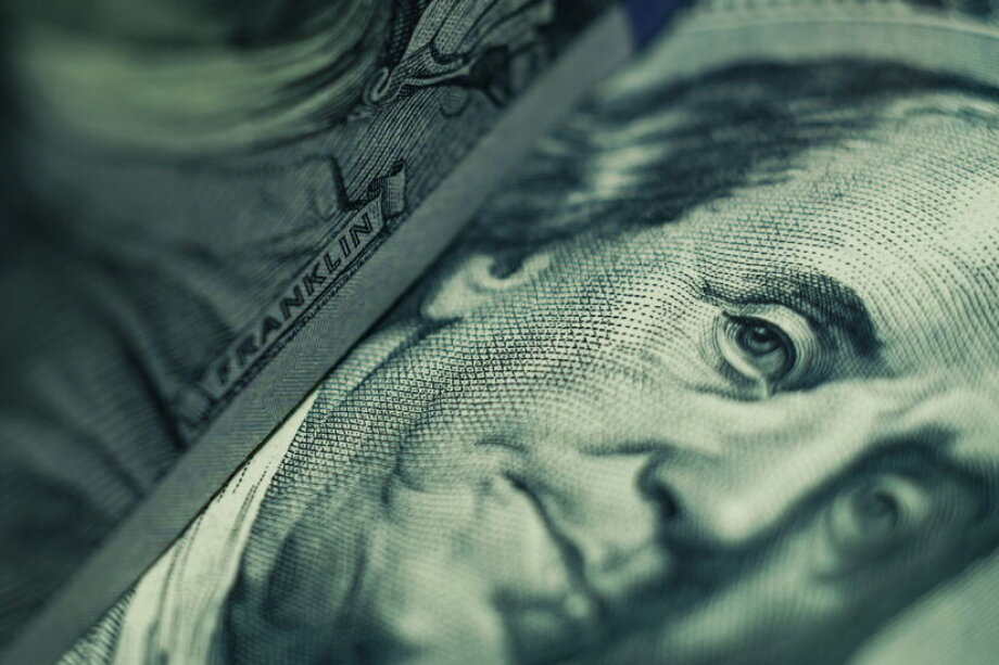 Fed hike pushes złoty sharply lower
