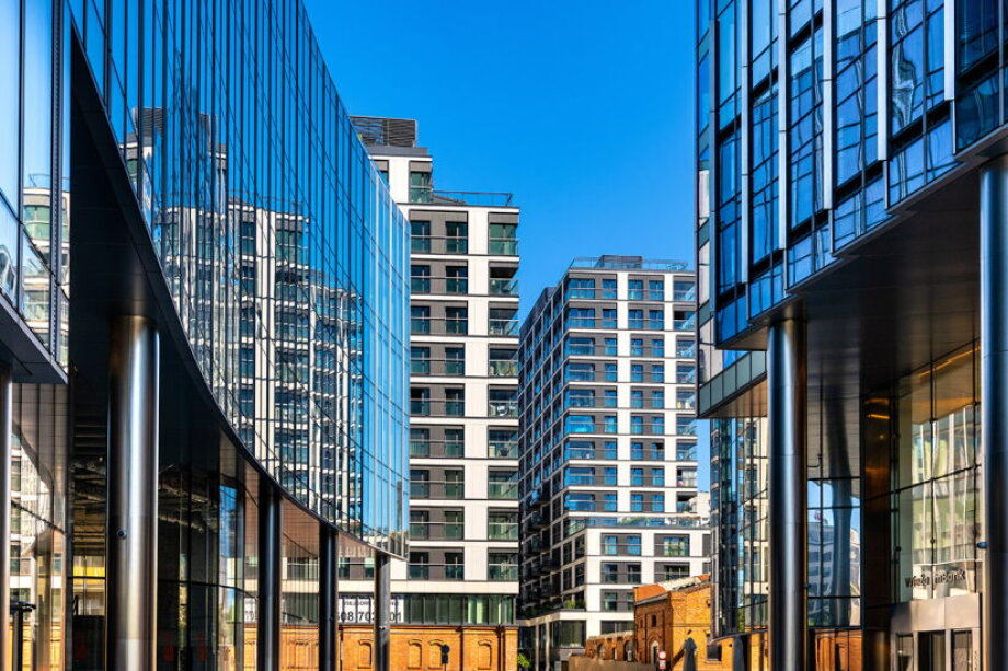 Prime Warsaw office space tightens further