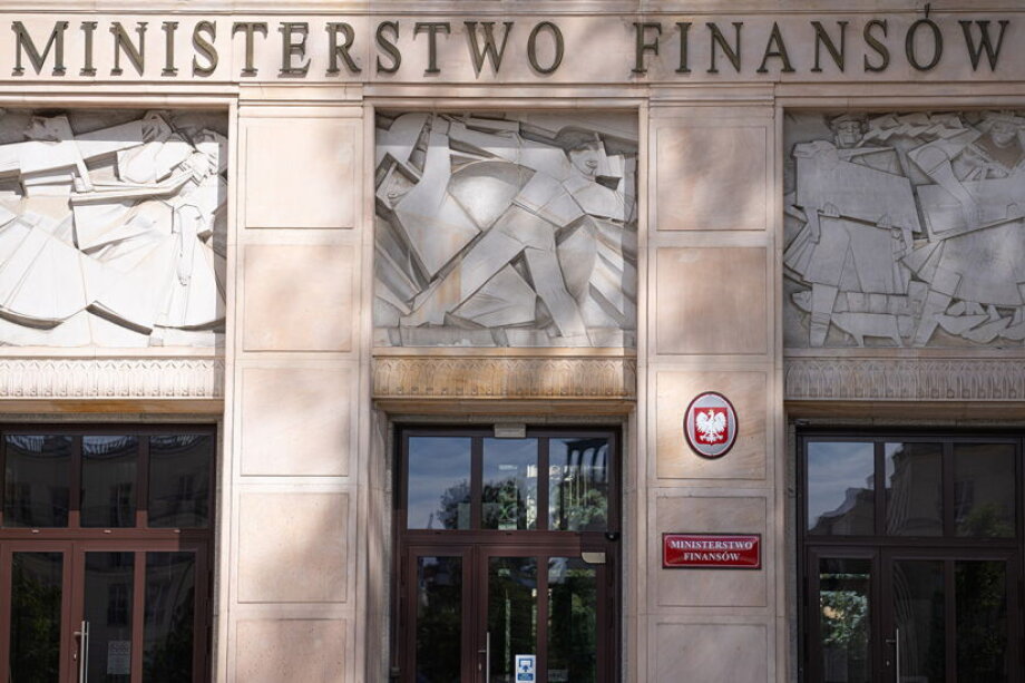 Poland faces PLN 102bn fiscal adjustment