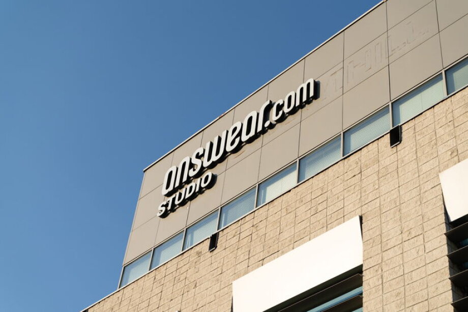 Answear revenue rises nearly ten percent
