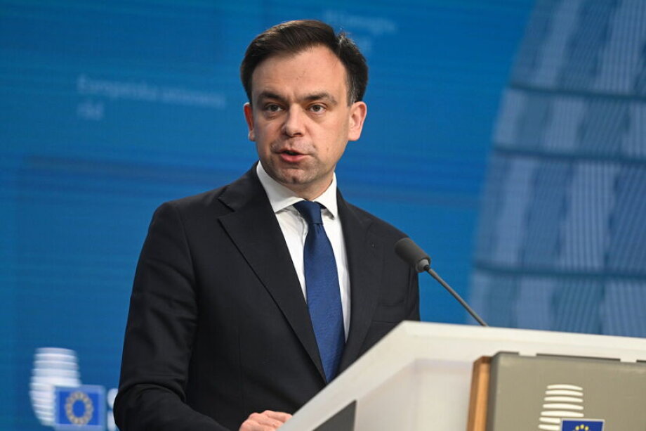 IMF raises Poland growth outlook slightly