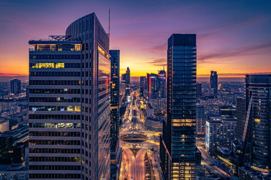 Warsaw office vacancy falls below eight