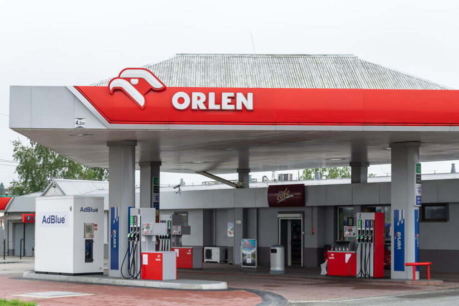 Friday fuel price ceilings move lower