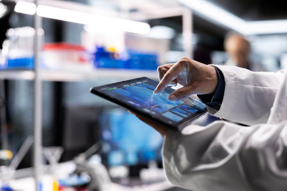 Pharmaceutical companies secure major research grants