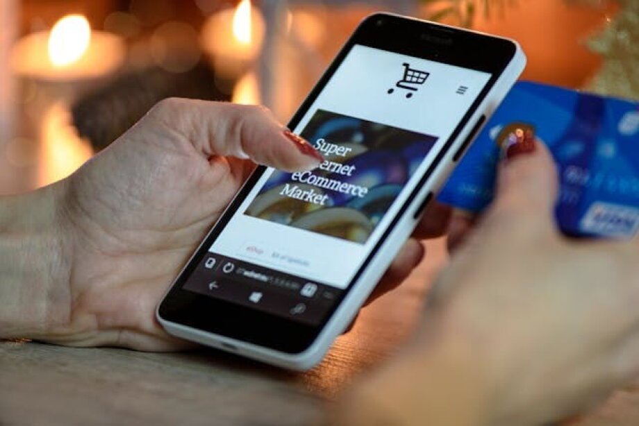 Number of mPay application users increased by 21% y/y to 1.6 mln in July