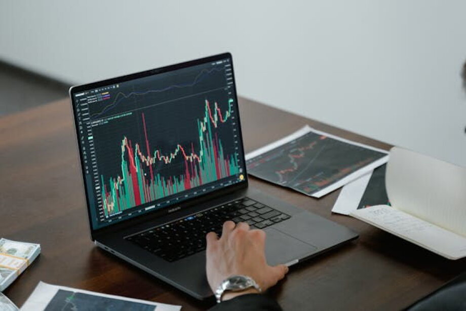 EKG: Polish companies should be more active in mergers and acquisitions