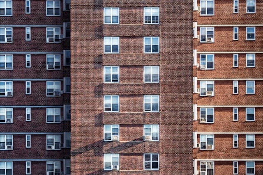 Apartments are selling for more and more, markets waiting for MPC decision