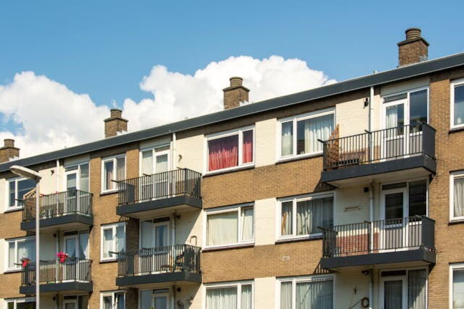 Some new apartments without balconies can be more expensive than with balconies
