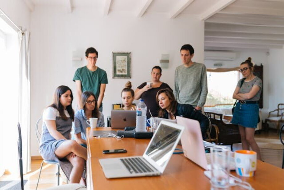 Financial attitudes of young Poles reflected in new report