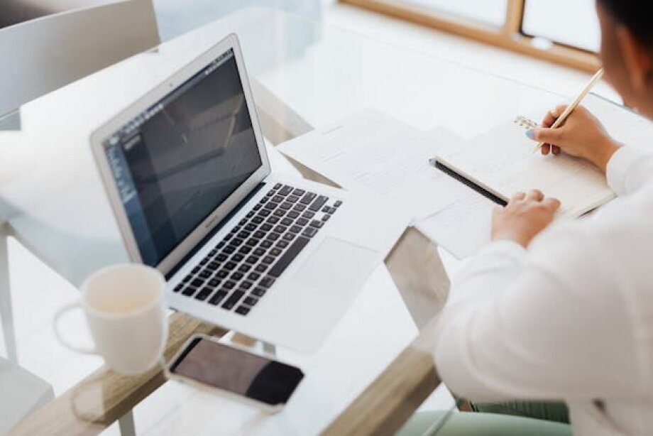 Polish government removing domestically produced laptops from KPO