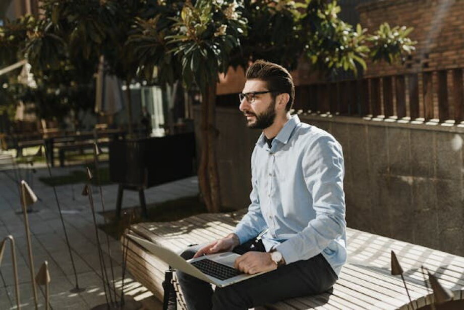 Unemployment rate in Poland was 3.2% in December