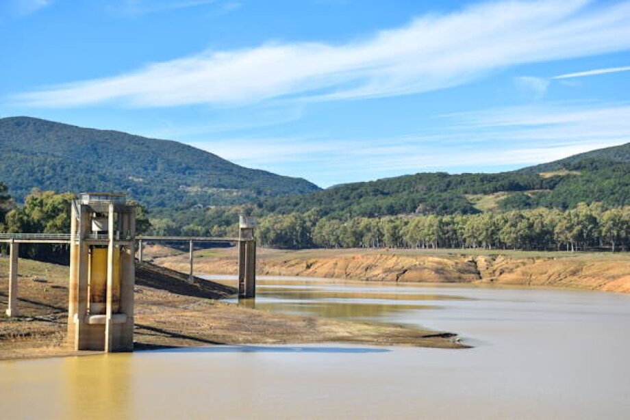 Water scarcity affecting economy, agriculture, infrastructure and causing fire threat