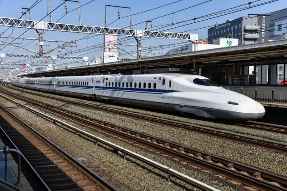 Pesa and Hitachi Rail conclude cooperation agreement to supply high speed trains