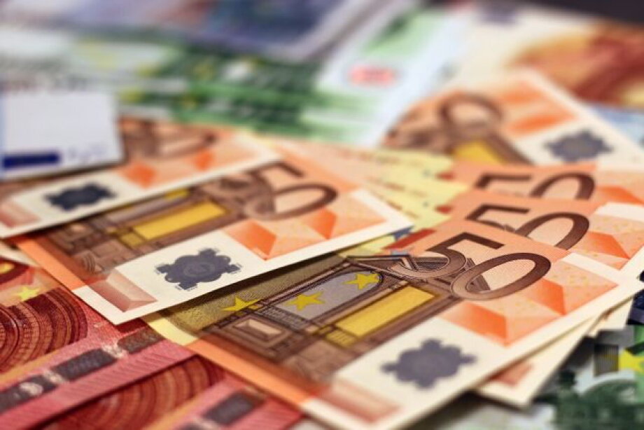 Expert: Poland’s entry into eurozone could lower mortgage costs