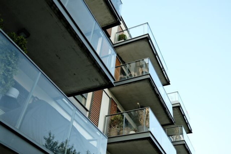 Apartments without balcony sometimes cheaper, sometimes more expensive