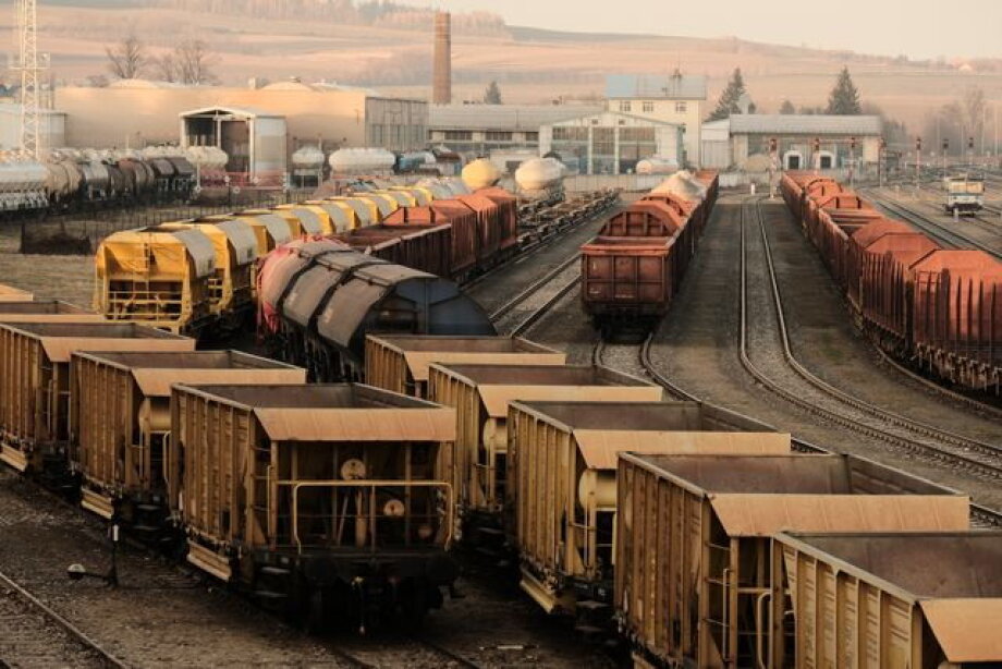 PKP Cargo and CPK sign letter of intent for cooperation in development on rail transport