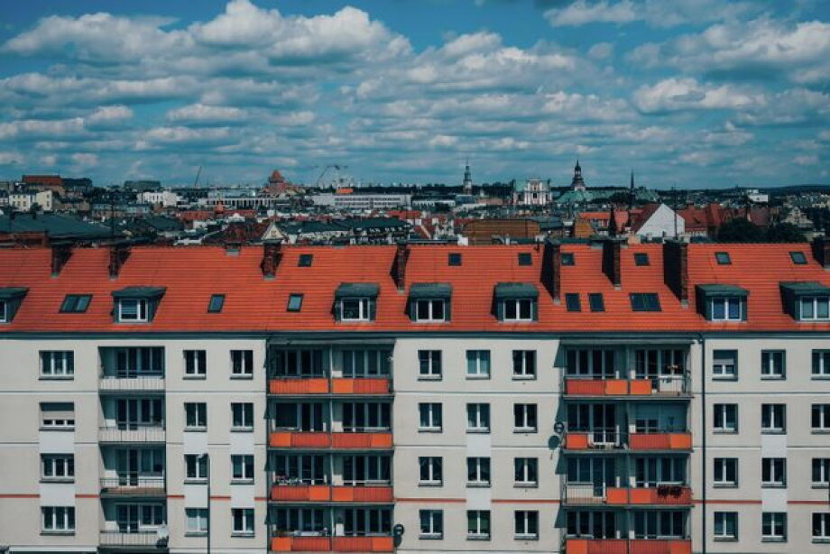 Owners of fourth floor apartments may have difficult time selling