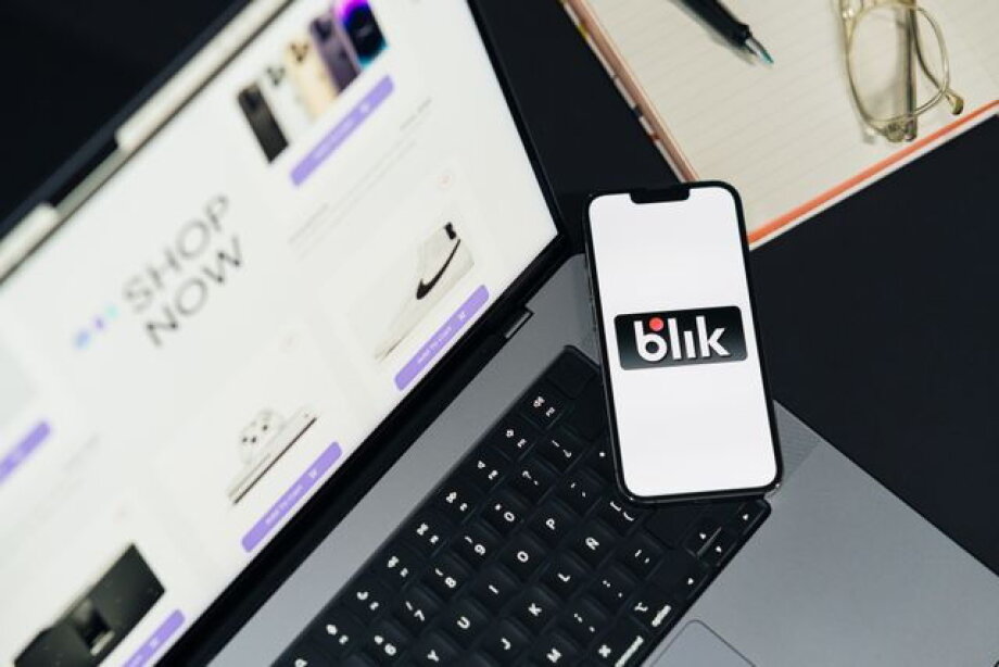 PKO Bank Polski conducts first contactless BLIK payment on iPhone