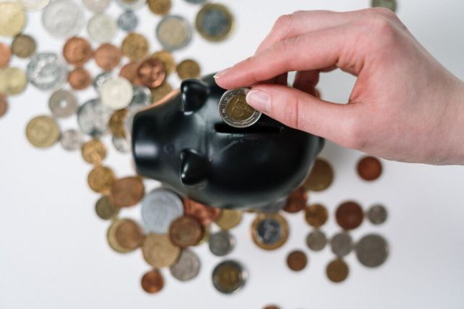 Poles’ savings exceed PLN 4 tln, increasing over 15% over year