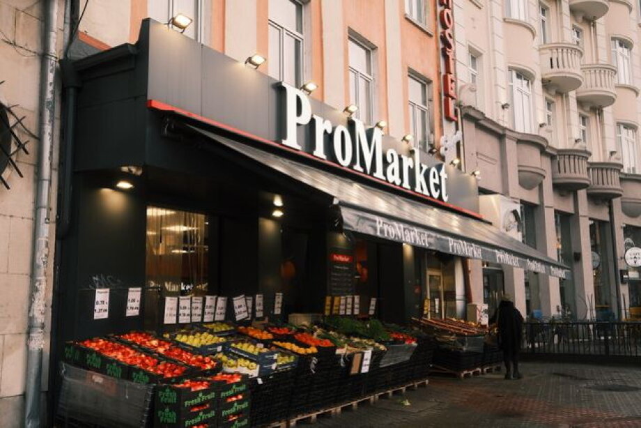 Food market growing and consumers paying less
