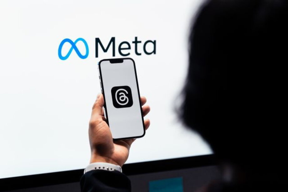 Australian billionaire chooses different approach to Rafał Brzoska to go after Meta