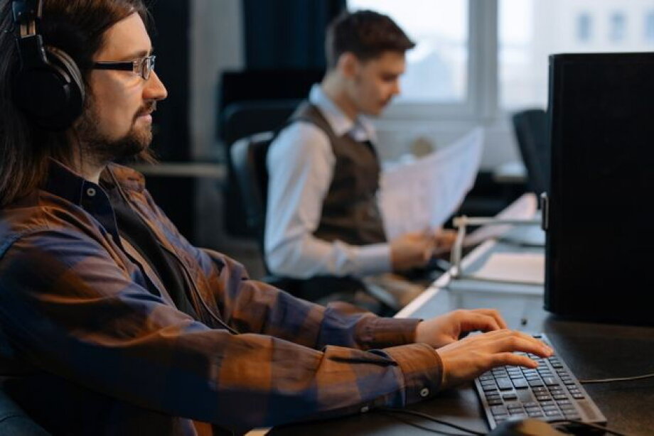 Analysis: 40% of job offers apply to immediate employment