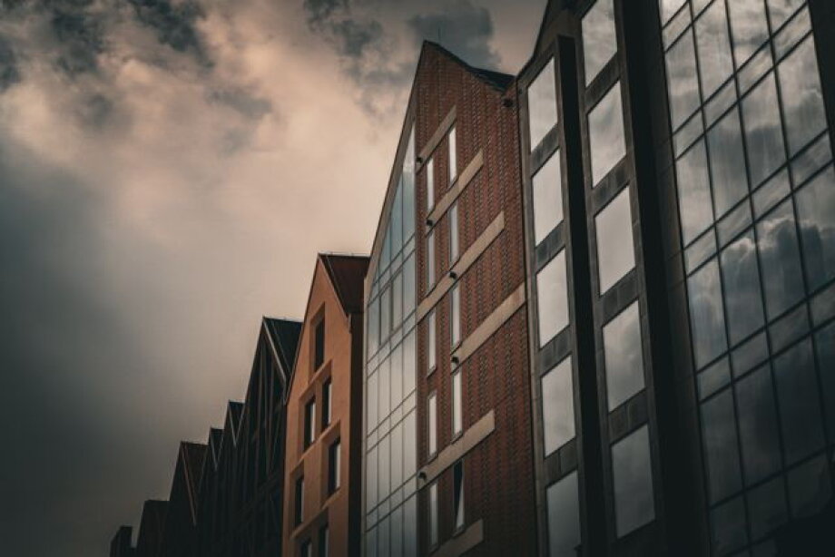 Fewer and fewer good offices exist in Tri-City