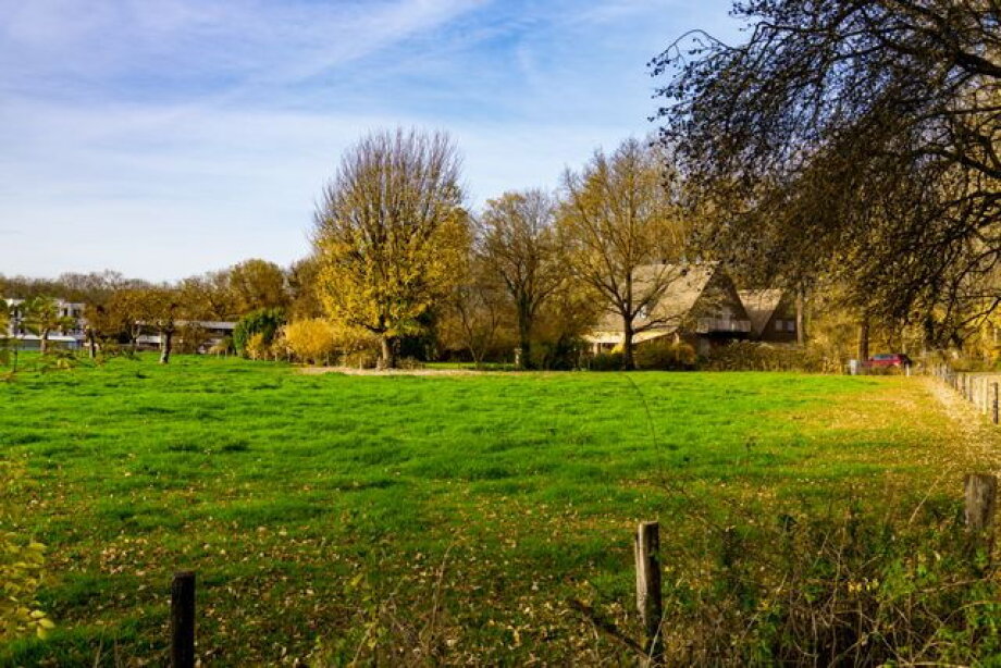 Building plot market enters new phase